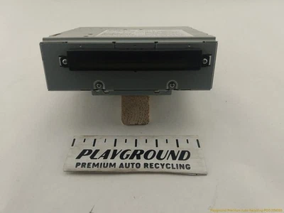 Volvo C30 Audio Equipment AM FM Radio Stereo Receiver CD Player Fits 2007-2013 - Image 1 of 4