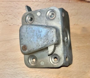 1940S 1950S FORD DOOR LOCK REGULATOR STRIKER PLATE 46 47 48 49 50 51 52 53 54 55 - Picture 1 of 9