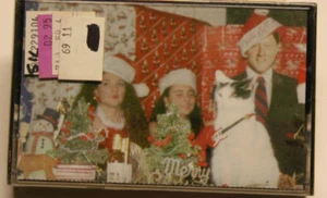 SANTA CLAWS AND HIS PURRING PUSSYCATS CASSETTE CHRISTMAS  G. MELLIS BILL CLINTON - Bild 1 von 2