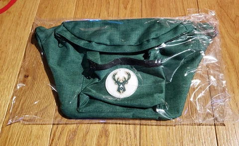 2021 Milwaukee Bucks Fanny Pack Bum Bum Bag 12/1/21 SGA Cover