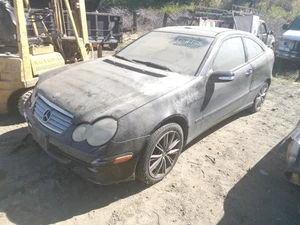Passenger Lower Control Arm Front 204 Type Fits 01-15 MERCEDES C-CLASS 30573679 - Picture 1 of 12