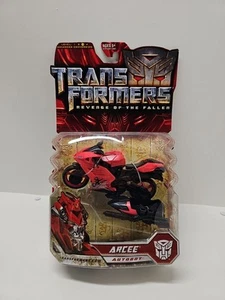 Transformers La Vendetta del Caduto Modellino Deluxe Class Arcee NUOVO (V) - Foto 1 di 6