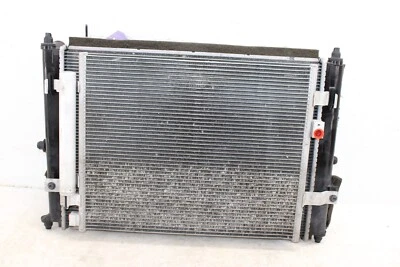 Mazda MX-5 Miata 2016-2023 radiador/ventilador de radiador/condensador OEM HJ46 Foto 1 de 4