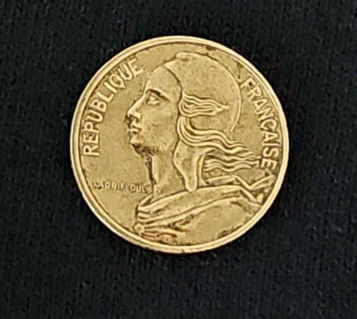 1984 France 5 Centimes Aluminum-Bronze CIRCULATED BUT IN GOOD CONDITION RARE - Image 1 of 3