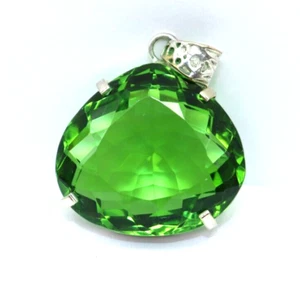 Joyería colgante de piedras preciosas de plata de ley 925 con forma de pera de topacio verde de 111 quilates - Imagen 1 de 8