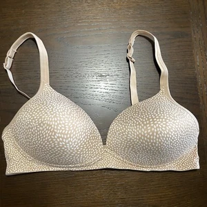 Warners Push Up Bra 38B Wire Free Satin Seamless Padded Adjustable Strap - Picture 1 of 14
