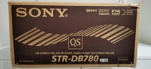 SONY STR-DB780 QS,SINTOAMPLIFICATORE DOLBY DIGITAL DTS,SILVER NUOVO,MAI USATO - Foto 1 di 6