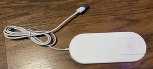 Cargador inalámbrico doble genérico para iPhone y reloj  - Imagen 1 de 4