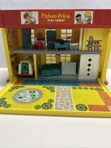 Vintage Fisher-Price Little People Play Family Kinderkrankenhaus KOMPLETT - Bild 1 von 24