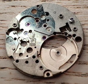 Peseux P 7040 Watch - Main Plate - Platina - Part 23.6 mm For Parts and Spares - Picture 1 of 4