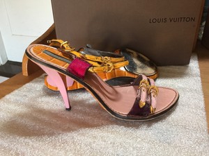 Las mejores ofertas en Zapatos de tacón para mujer rojo Louis Vuitton | eBay