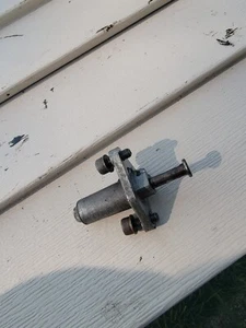 TTR90 CAM CHAIN TENSIONER TIMING ADJUSTER GENUINE OEM YAMAHA TTR 90 E - Picture 1 of 1