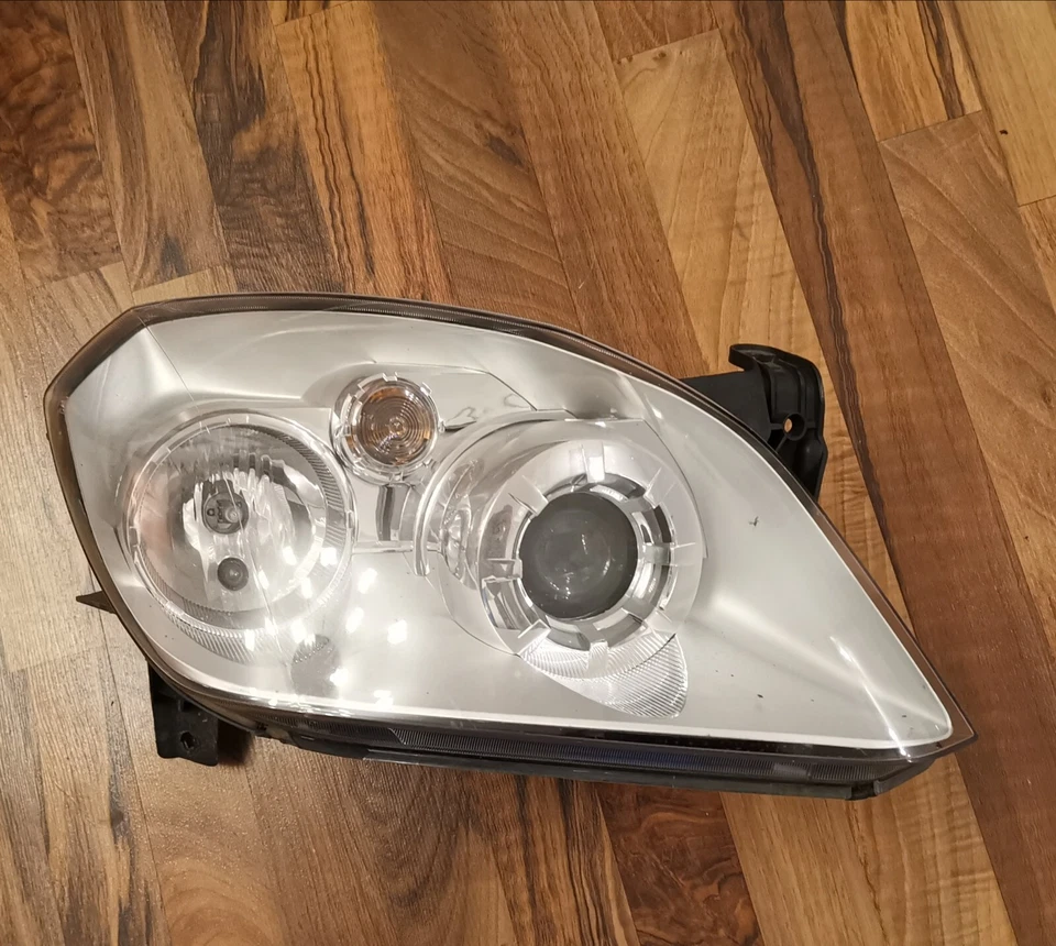 Original Opel Tigra B Twintop Cabrio  Uk Valeo Scheinwerfer Rechts Beifahrerseit - Bild 1 von 1