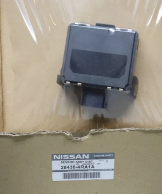 Sensor de radar de distancia de control de crucero Nissan Máxima 2016-2018 OEM 28438-4RA1A nuevo Foto 1 de 4