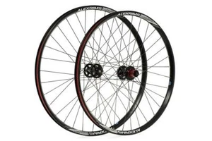 Rueda delantera Alex Rims 15 mm perno a través Boost 3.0 sin tubo listo en negro - Imagen 1 de 1