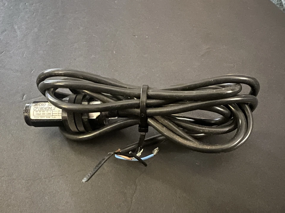 Honeywell CP18D1DNL2 Photoelectric Sensor - Image 1 of 4