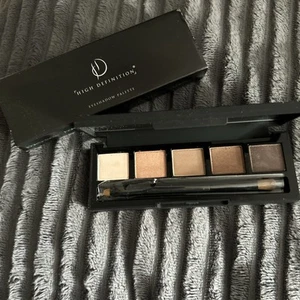 High Definition Lidschatten Palette 002 FOXY Browns Bronze Neutrals mit Pinsel NEU - Bild 1 von 4
