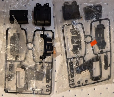 2 piezas Tamiya Vintage X10322 10005357 E piezas Astute, Super Astute 1989 Foto 1 de 4