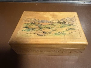 Vintage 1958 Wooden Souvenir Box from Ulvik Norway - Picture 1 of 11