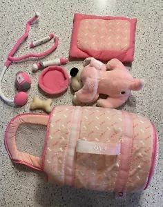 Set veterinario vintage FAO negro rosa cachorro accesorios y juguetes de transporte R Us - Imagen 1 de 12