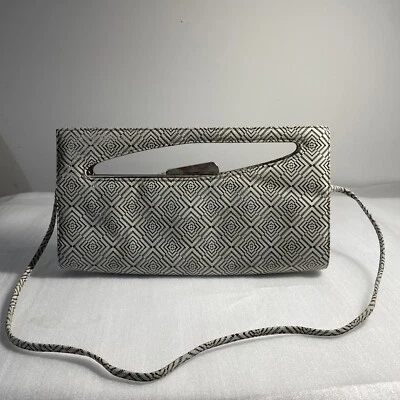 Bandolera vintage Stuart Weitzman camuflaje cuero blanco y negro Eva. Cartera Foto 1 de 4