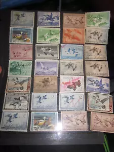 U.S. BIRD HUNTING STAMPS FROM 1940 -  70'S - LOT OF 28 - SIGNED -  BBA-45 - Picture 1 of 4