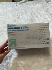 Generic Lansinoh Disposable Nursing Pads (approx 80 left in box) - Picture 1 of 1