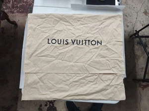 "Auténtico Louis Vuitton Sobre Grande Bolso Antipolvo W 23.5"" x H 21.5""" - Imagen 1 de 12