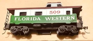 Florida Western RR HO Caboose par Ahern en boite d'origine train électrique chemin de fer - Photo 1/8