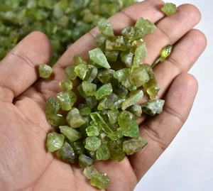 Natural Green Peridot Rough Peridot Stone Metaphysical Loose Gemstone V47-11 AU - Picture 1 of 9
