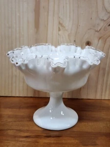 VGC: VINTAGE FENTON FOOTED RUFFLED EDGE MILK GLASS PEDESTAL BOWL - 14CM TALL - Picture 1 of 6