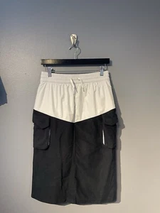 nike sportswear Fleece Cargo Pocket Skirt Girls Size Large Black And White - Picture 1 of 5
