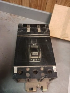 Q222225AC-SQUARE D 225A AMP 2P POLE 10kA@120/240V I-LINE PLUG ON Trips Perfectly - Picture 1 of 2