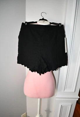 Pantalones cortos festoneados AQUA en negro talla: mediana #AQU234012W NUEVOS CON ETIQUETAS Foto 1 de 3