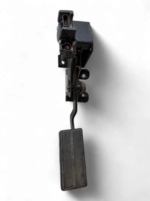 Pedal de aceleração 99-01 Ford F250 F350 OE 7.3 7.3L acelerador diesel F81A-9F836-AE - Imagem 1 de 4