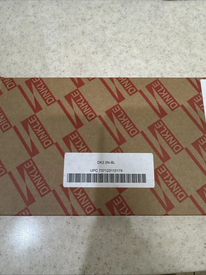 DIN Rail Terminal Blocks 100 Quantity DK2.5N-BL Dinkle Blue 12 AWG 20 A 600 V - Image 1 of 1