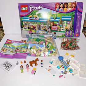 LEGO FRIENDS: Heartlake Vet (3188) extra PETS,PERSON-Used-As Is Not Complete LOT