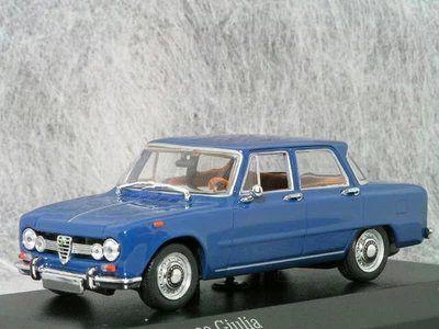 Minichamps 1/43 Alfa Romeo Giulia 1970 French Blue Diecast Model Car - Image 1 of 3