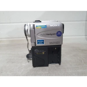 Sony Handycam DCR-PC3E MiniDV Digital Video Camcorder Silver 2.5" LCD - For Part - Picture 1 of 19