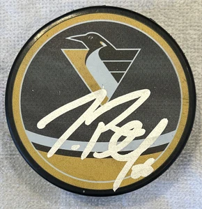 Jeff Petry Pittsburgh Penguins Signed Autographed Reverse Retro Logo Puck #2 - Picture 1 of 1