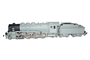 Locomotora de vapor modelo Rivarossi 1321 BR 39 2811 K.P.E.V. H0 AC  - Imagen 1 de 8