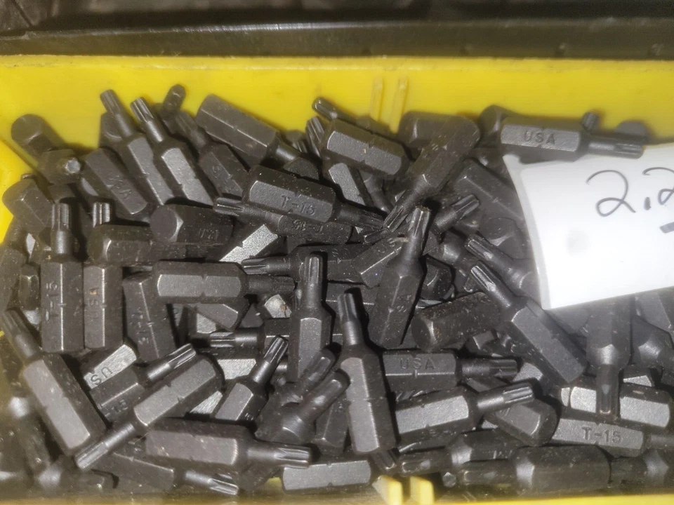 Twenty, (20) Quality  T-15 Torx Bit T-15 Star Bit T-15 x 1" Insert 20 Pc (9a-3) - Image 1 of 1
