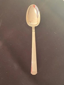 LUNT STERLING SILVER REGENCY TEASPOON - NO MONOGRAM - Picture 1 of 1