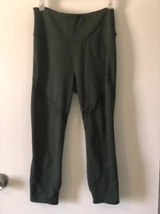 AVI Yoga Capri Leggings medium green - Picture 1 of 5