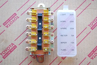 TOYOTA LAND CRUISER FJ40 FJ45 BJ40 BJ43 HJ45 FUSE BLOCK WITH COVER ASSY NEW Foto 1 de 4