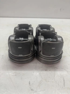 4x Pistons For Ford Tourneo V362 F3 2.0 EcoBlue YNF6 for 2015 2.0 170HP - Image 1 of 3