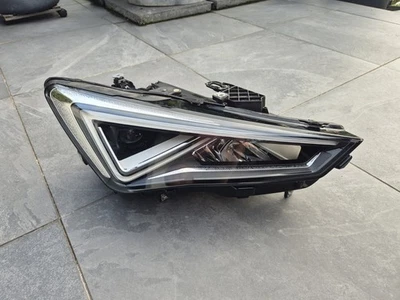 Frontscheinwerfer 2024 Seat Leon 5FB941008J Full LED Rechts Scheinwerfer TOP - Bild 1 von 4
