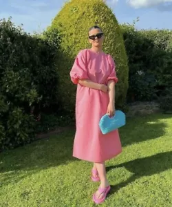 H&M Puff Sleeve Dress Poplin Dress Pink Oversized New Runs Big Barbiecore - Picture 1 of 1