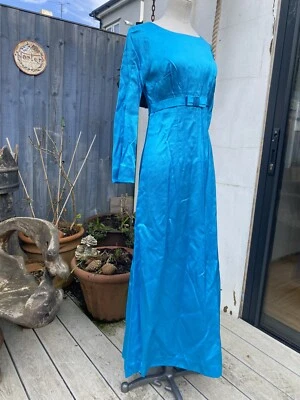 TAMANHO 10 VINTAGE ANOS 60 MAXI VESTIDO AZUL TURQUESA TEXTURIZADO CETIM LAÇO DETALHE FEITO À MÃO - Imagem 1 de 4