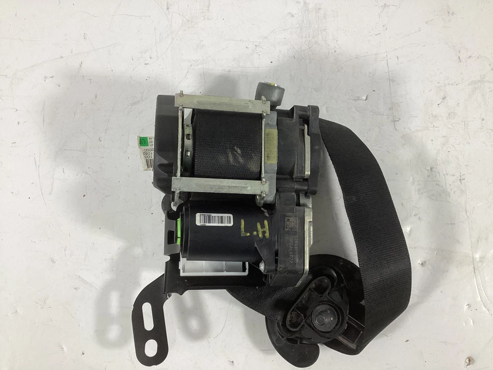 BMW 750i 2013-2015 cinturón de seguridad delantero izquierdo retractor 628641100 OEM. Foto 1 de 4